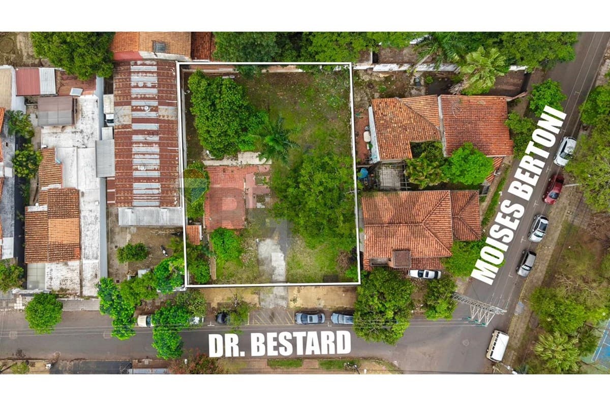 Terreno en Dr. Antonio Bestard esquina Moises Bertoni - foto 3
