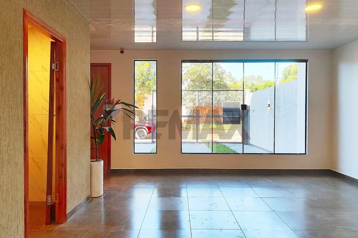 Dúplex en Capiata - foto 4