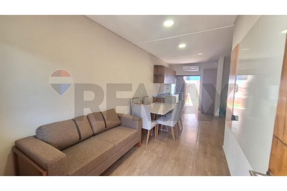 Casa en A 100M de la Capilla San Juan Bautista - foto 3