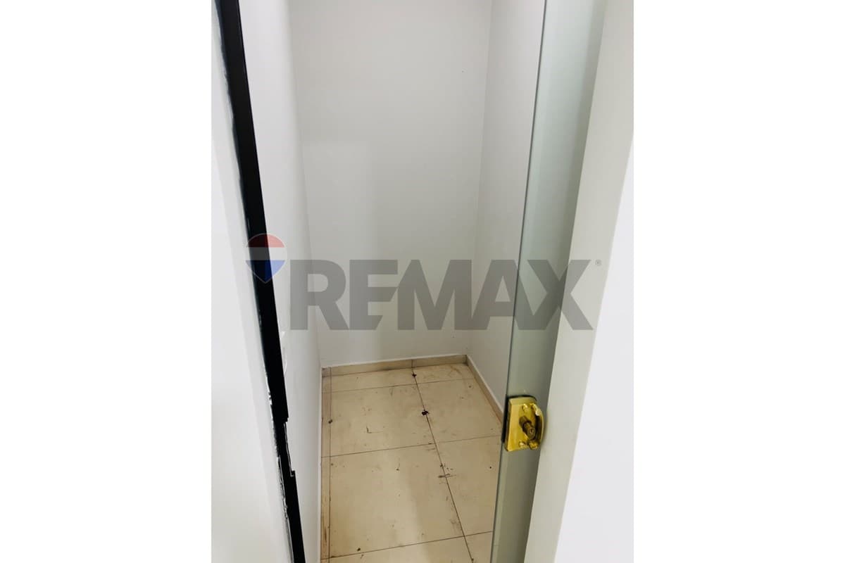 Local comercial en Pablo Rojas - foto 7