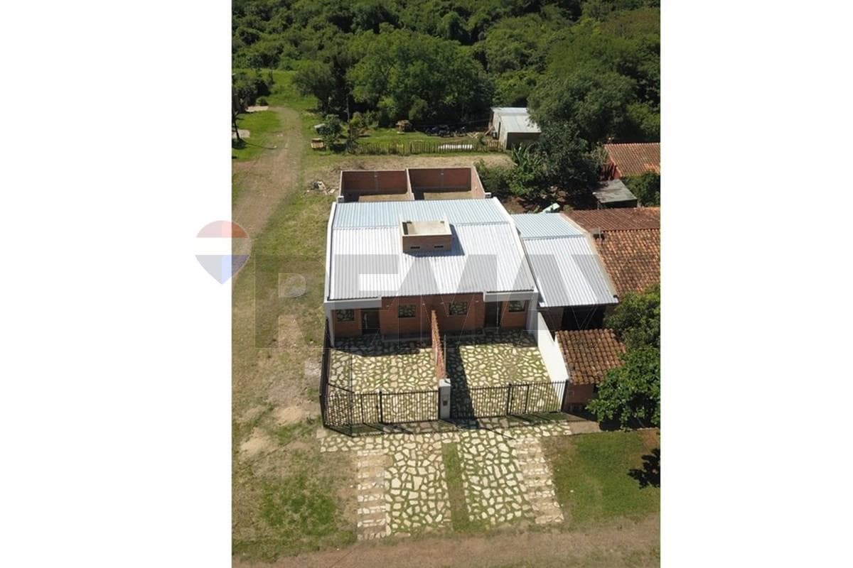 Dúplex en Una Cuadra de Emilio Gabriaguez - foto 2