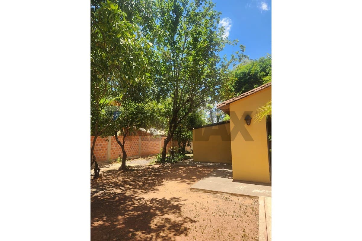 Casa en Dr Antolin Irala - foto 8