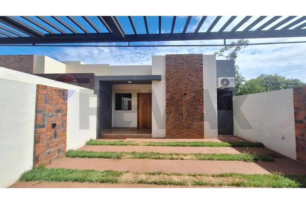 Casa en A 100M de la Capilla San Juan Bautista