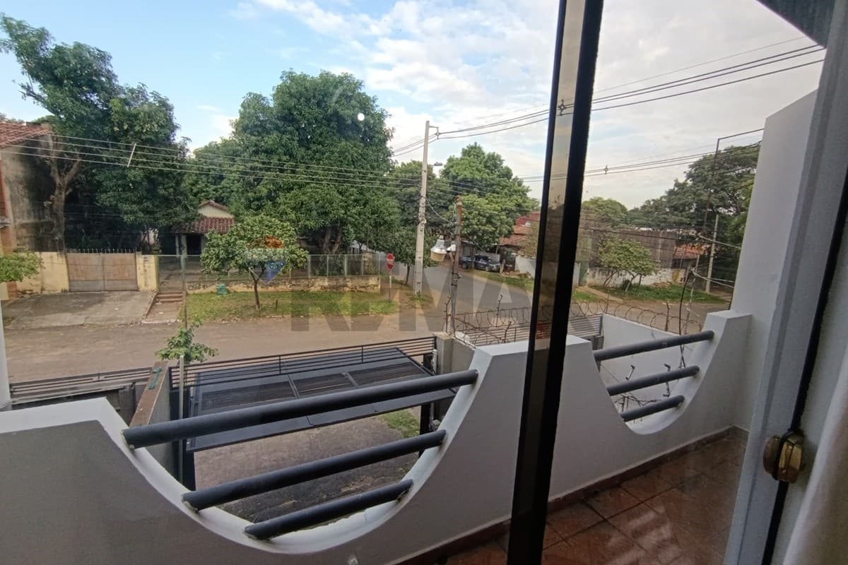 Dúplex en Paz del chaco y Fernandez