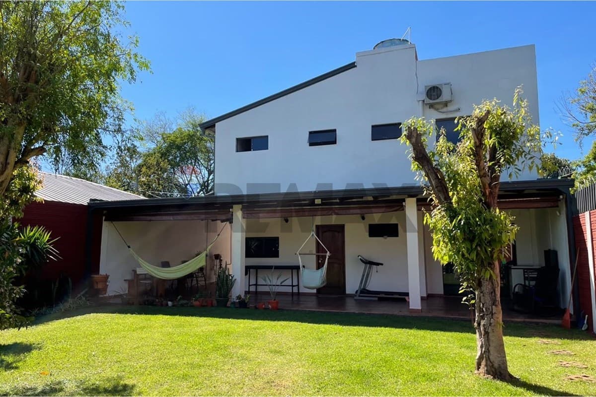 Casa en a 54 metros de la ca a 54 metros de la calle 29 de setiembre en el Barr