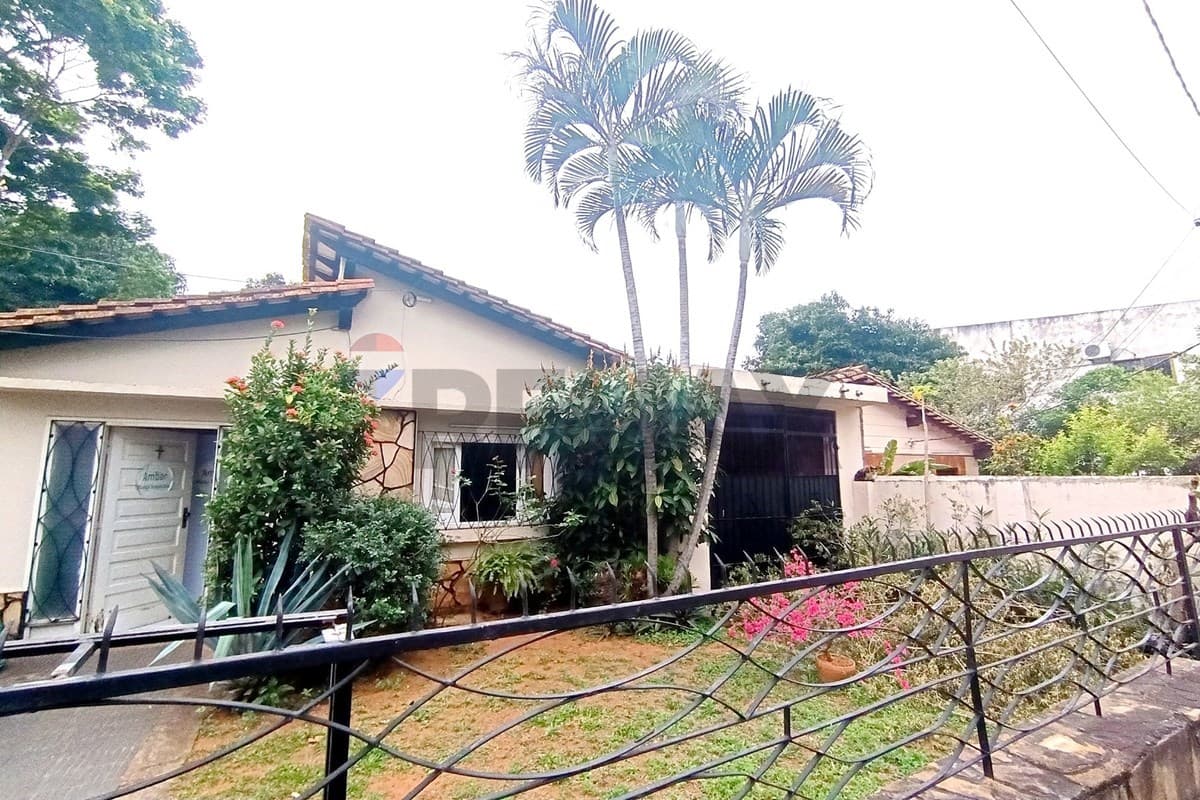 Casa en Mecanicos de Aviacion e/ Masoneria Paraguaya - foto 3