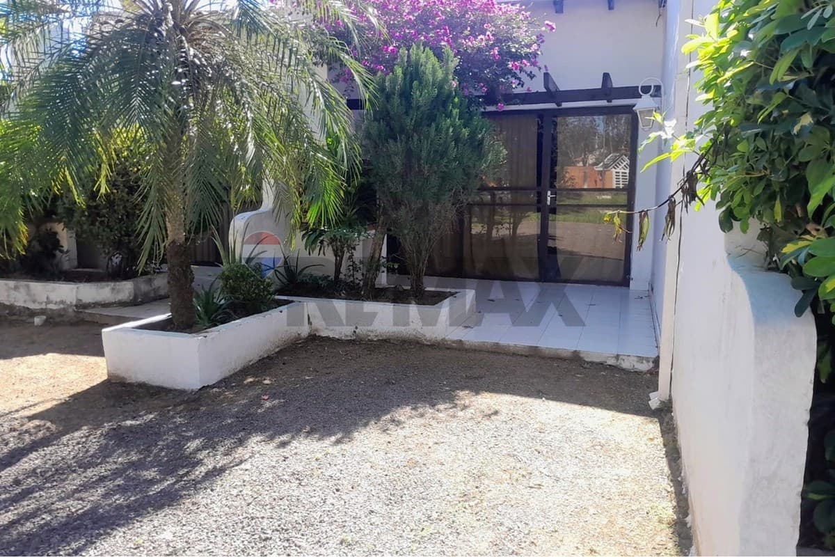 Departamento en Avda Guillermo Naumann - foto 7