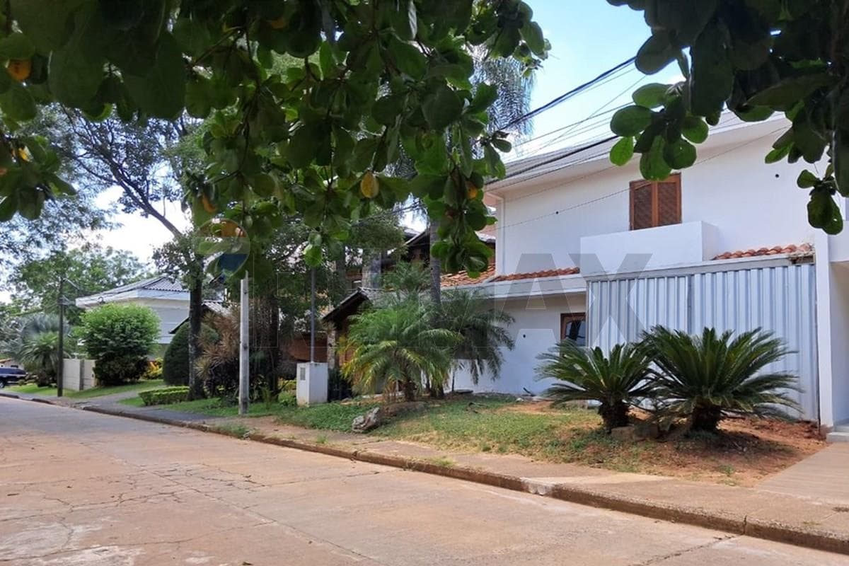Casa en Avenida Silvio Pettirossi - foto 8
