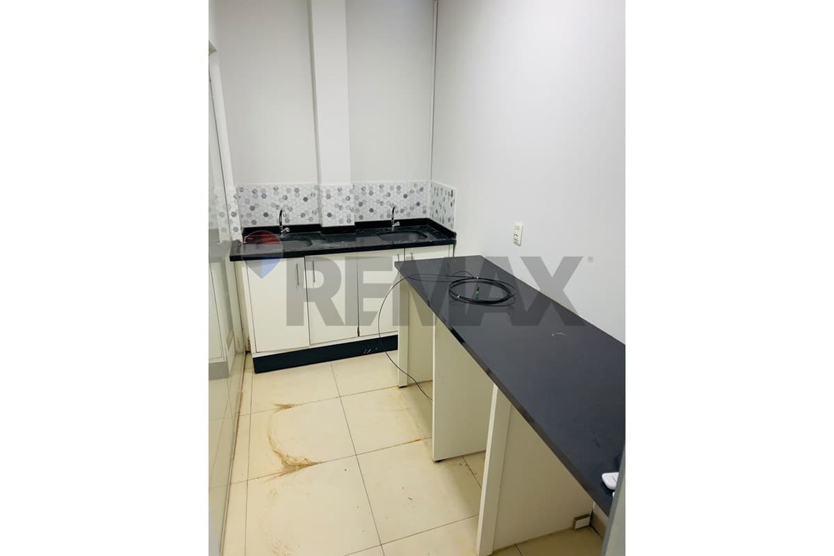 Local comercial en Pablo Rojas - foto 8