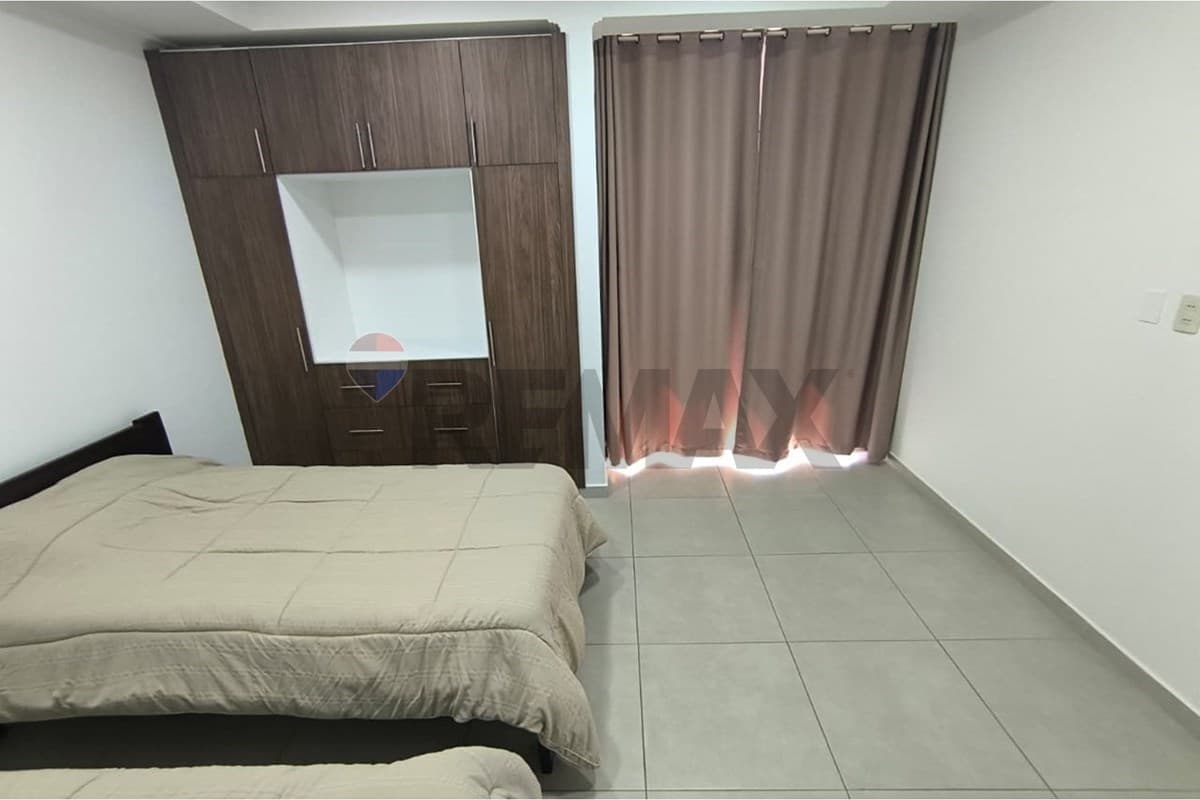 Departamento en La Victoria, Encarnación - foto 10