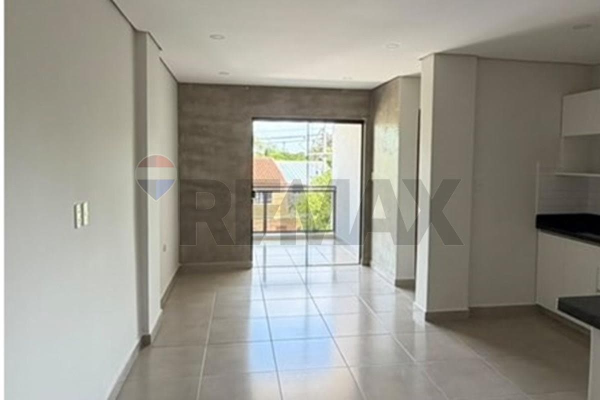 Casa en Laurelty, San Lorenzo - foto 8