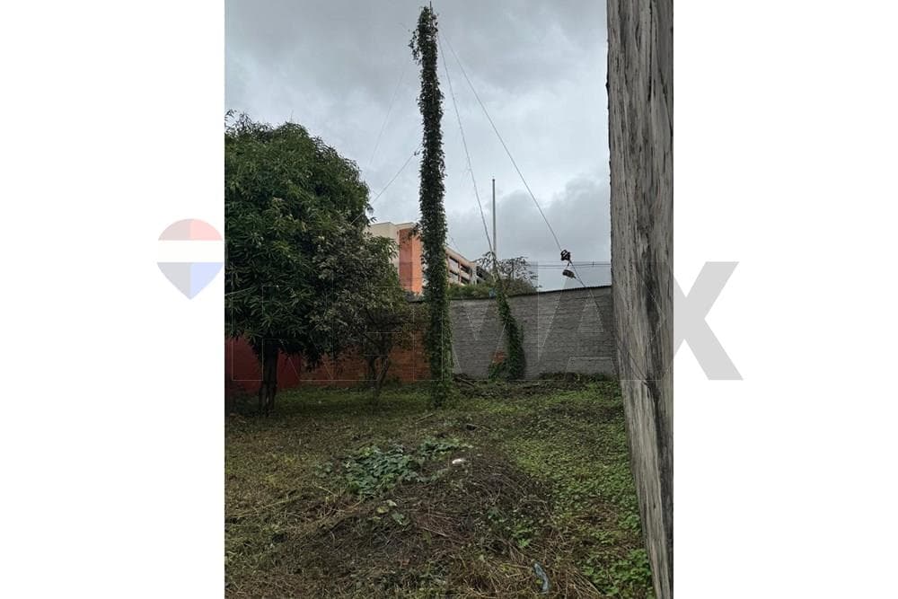 Local comercial en Cerca del Palacio de Justicia - foto 6