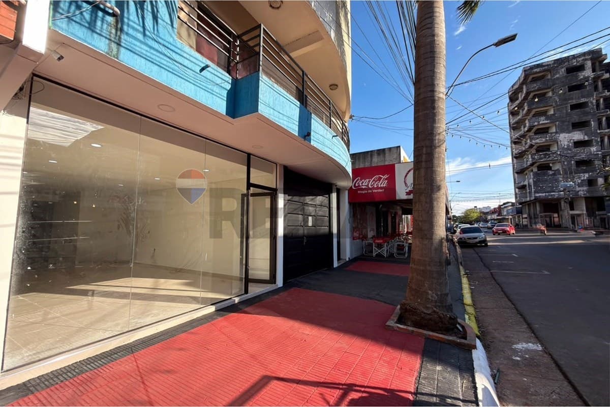 Local comercial en Juan L. Mallorquín c/ Cerro Corá - foto 2