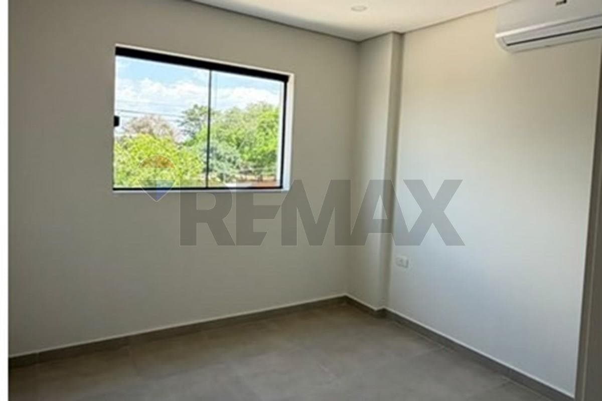 Casa en Laurelty, San Lorenzo - foto 10