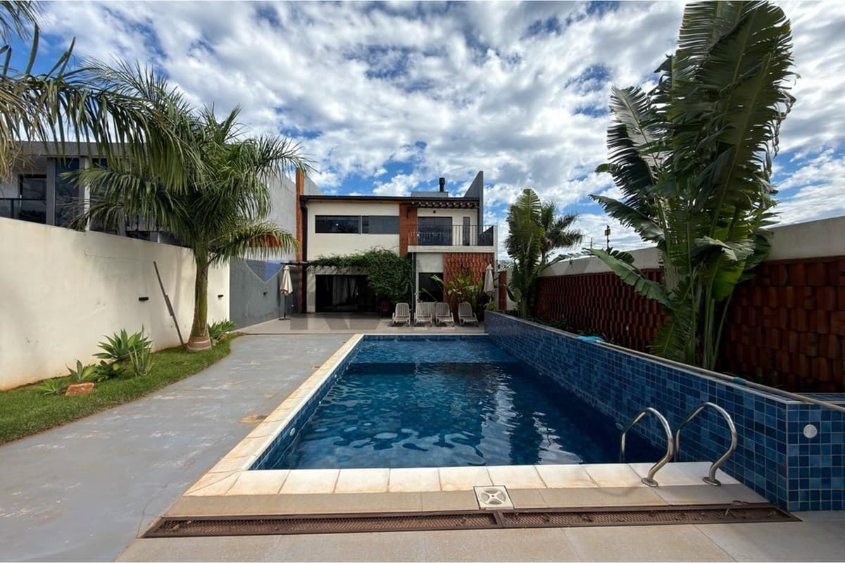 Casa en Teniente Rojas Silva