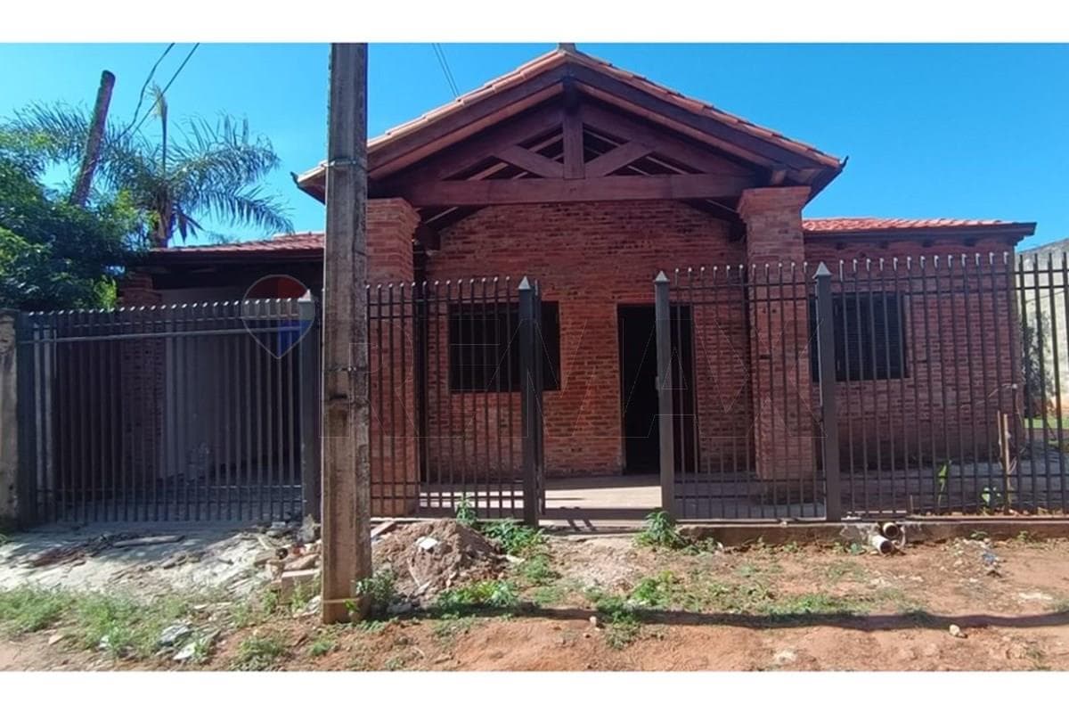 Casa en Araucanos casi libertad