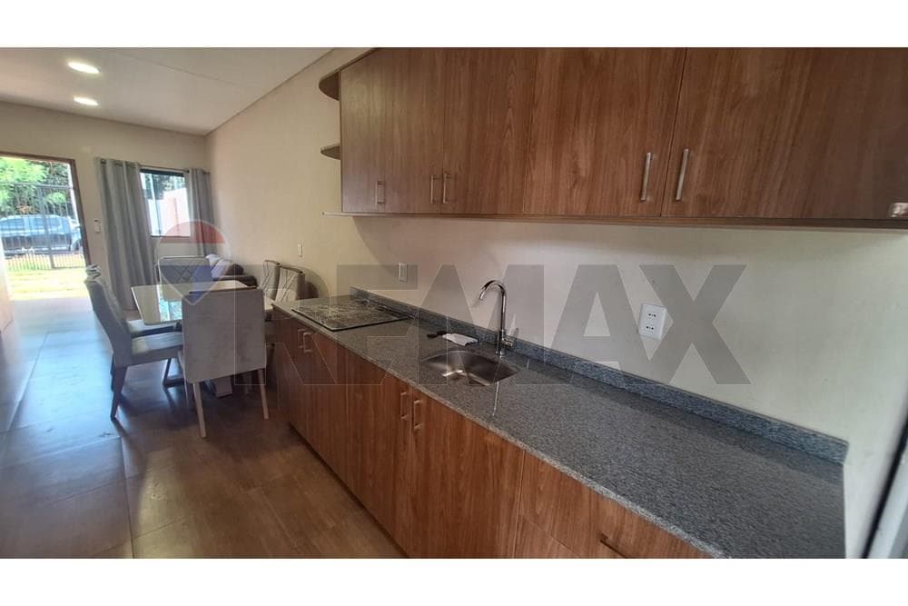Casa en A 100M de la Capilla San Juan Bautista - foto 7
