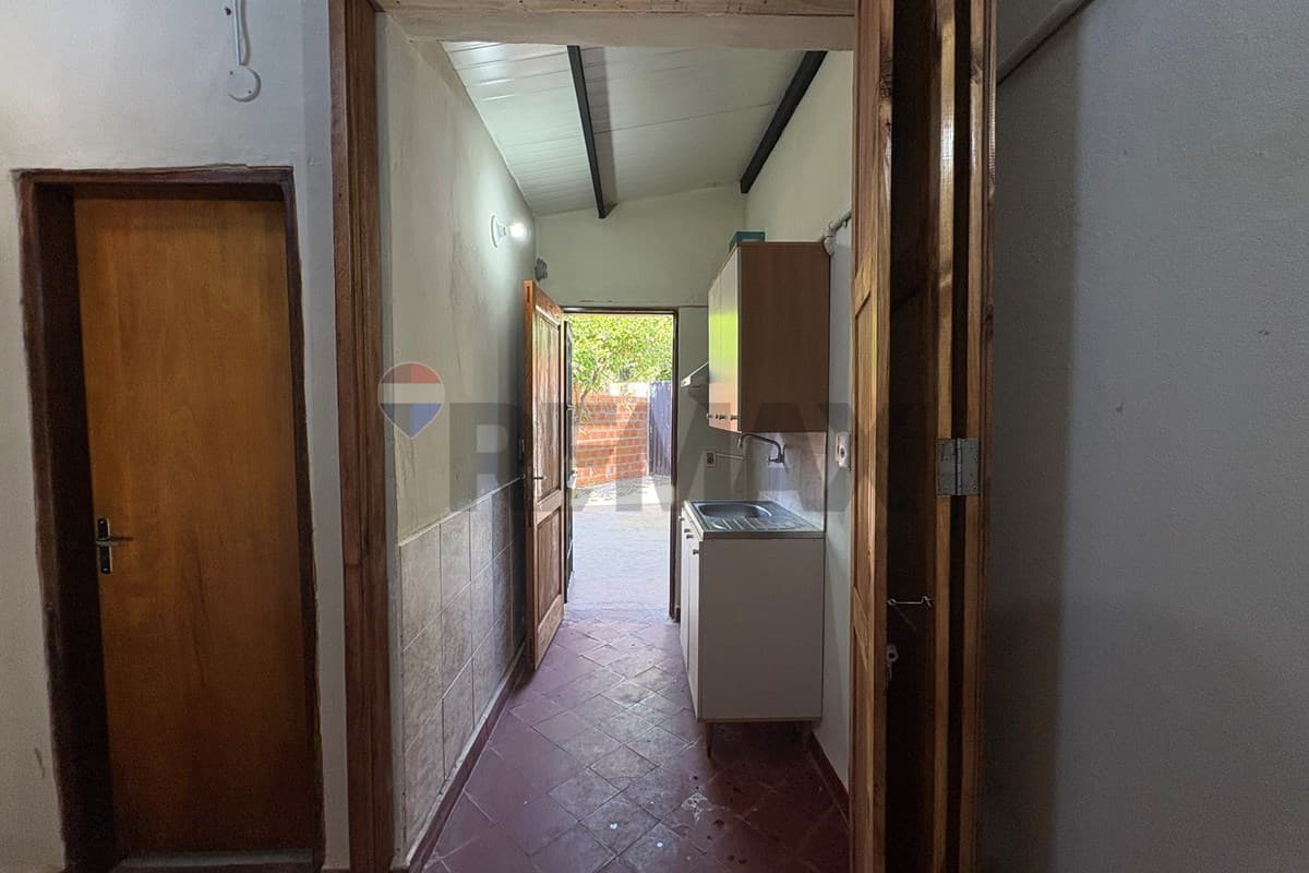 Casa en Teniente primero Delicio Insfran - foto 6