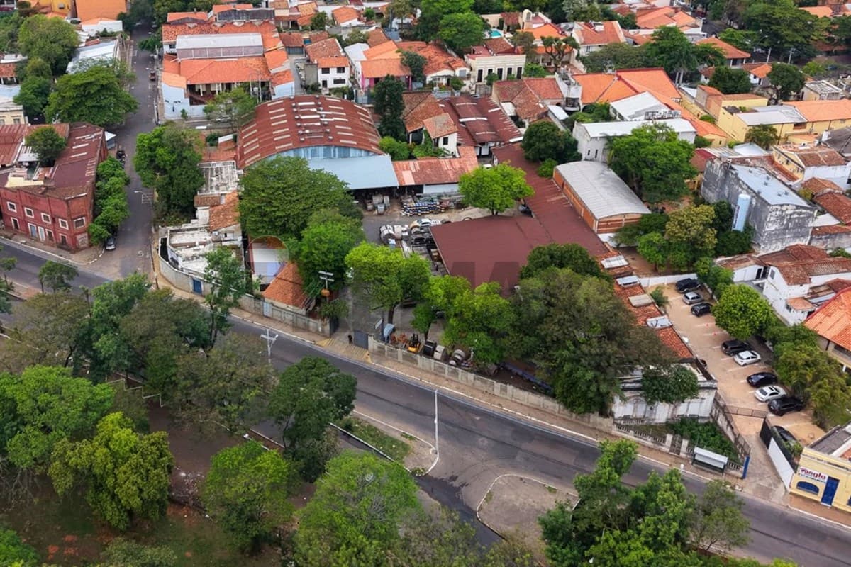 Terreno en Av. Gral. José Gervasio Artigas - foto 4