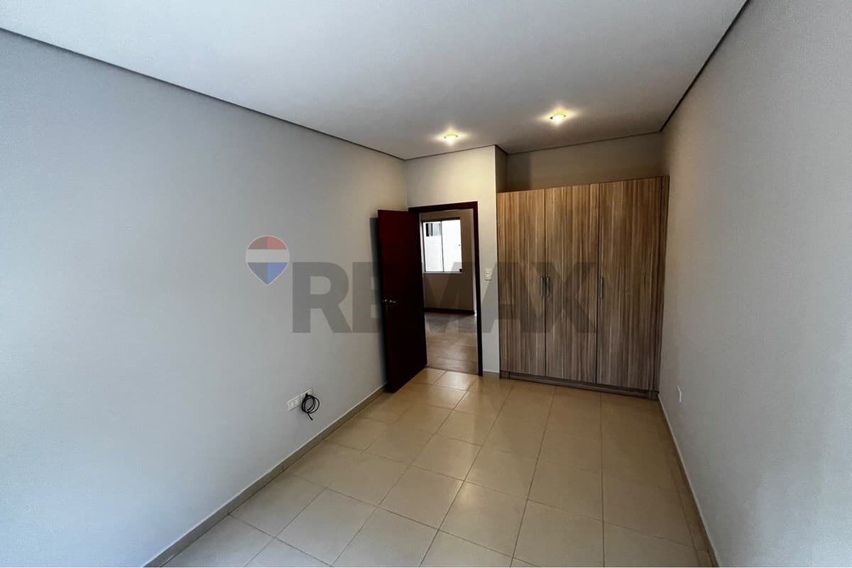 Dúplex en 636 Nicanor Torales - foto 6