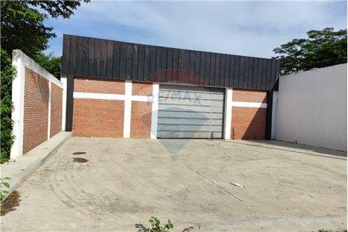 Tinglado/Depósito en San Lorenzo, Central