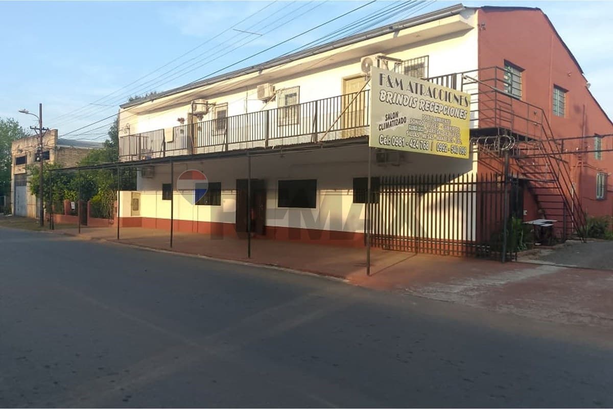 Local comercial en Cerro Cora