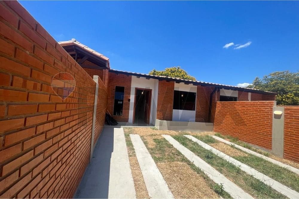 Dúplex en Villa Elisa, Central