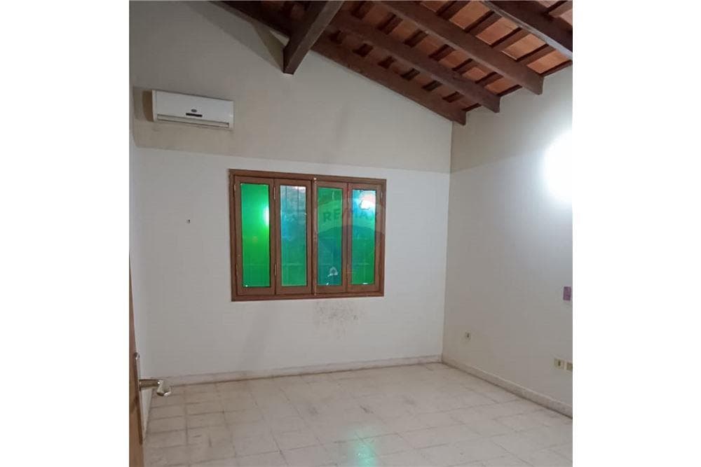 Casa en Luque, Central - foto 4
