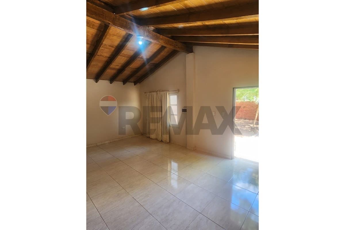 Casa en Itagua - foto 4