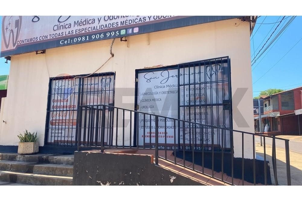 Local comercial en Rojas Cañada - foto 3