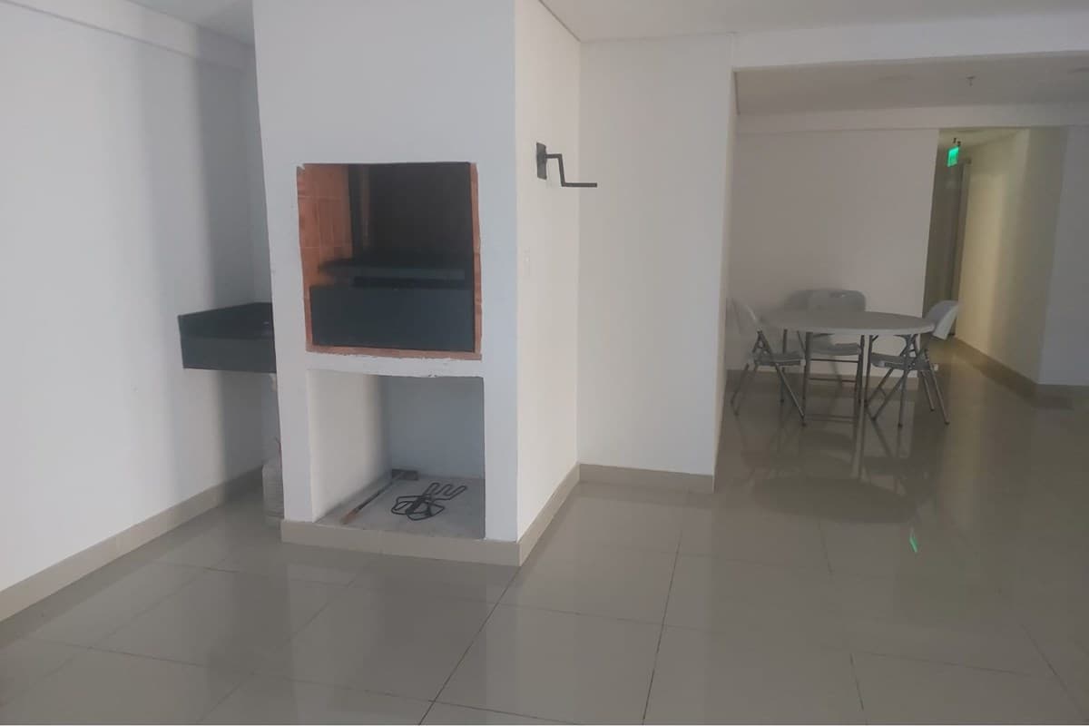 Departamento en Luque, Central - foto 3
