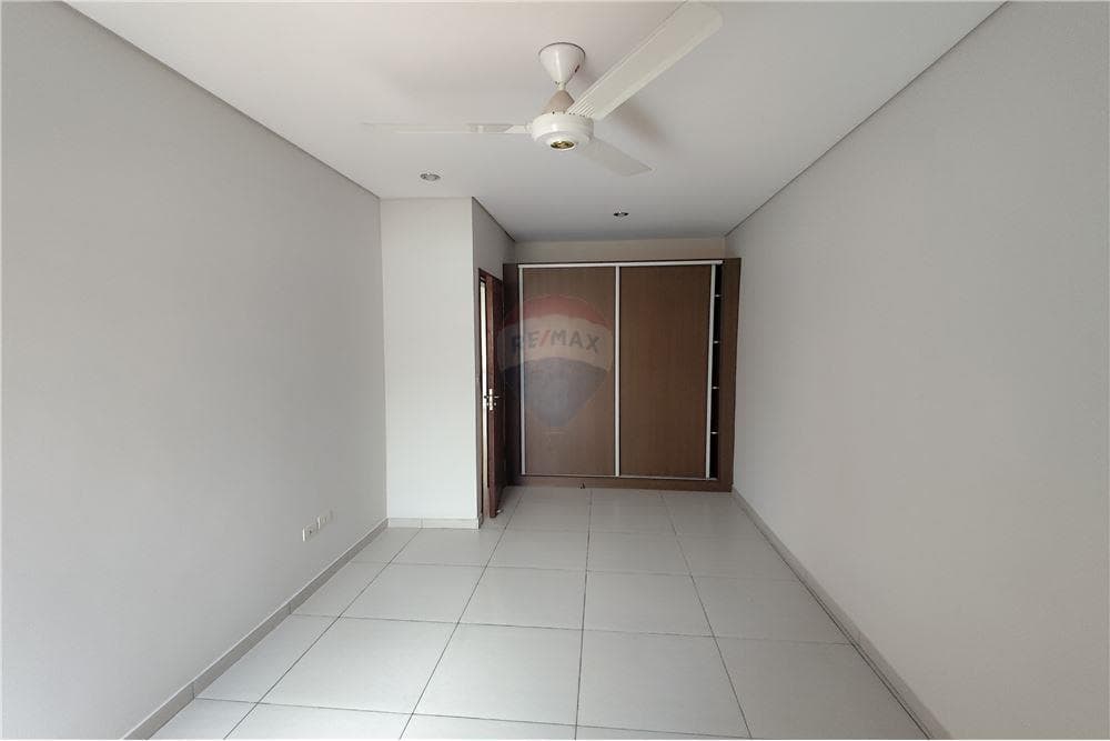 Dúplex en Las Lomas, Asunción - foto 9