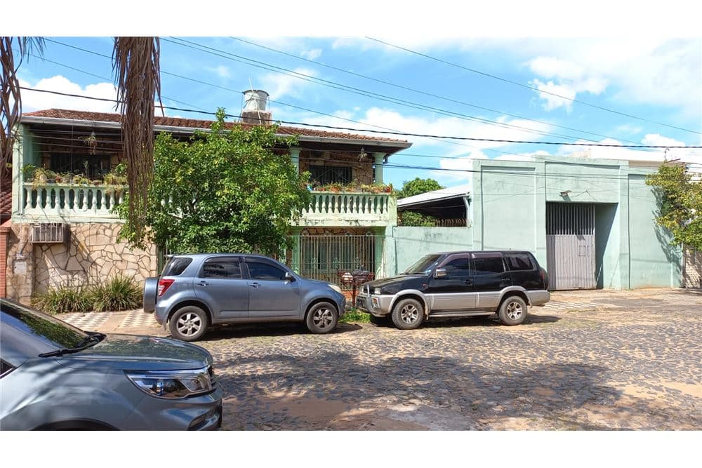 Terreno en Doctor José Gómez Brizuela & Tte. 1ro. Blas A. Giménez - foto 4