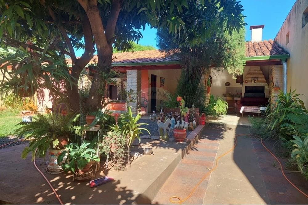 Casa en Luque, Central - foto 2