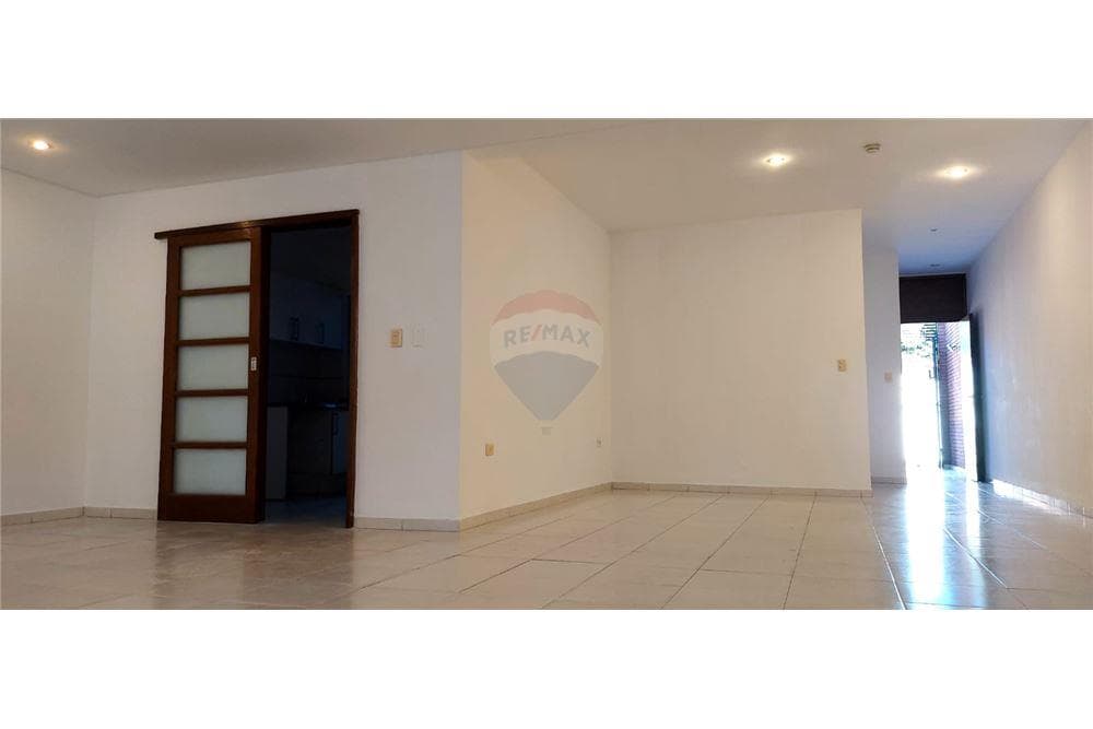 Dúplex en Villa Aurelia, Asunción - foto 3