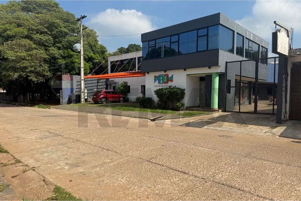 Tinglado/Depósito en Limpio, Central