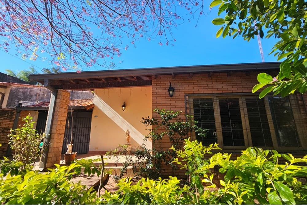Casa en San Vicente, Asunción - foto 2