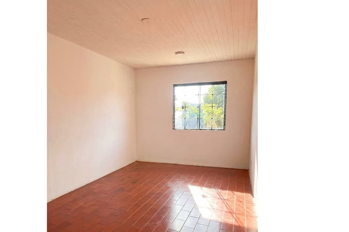 Casa en Area 8 - foto 4