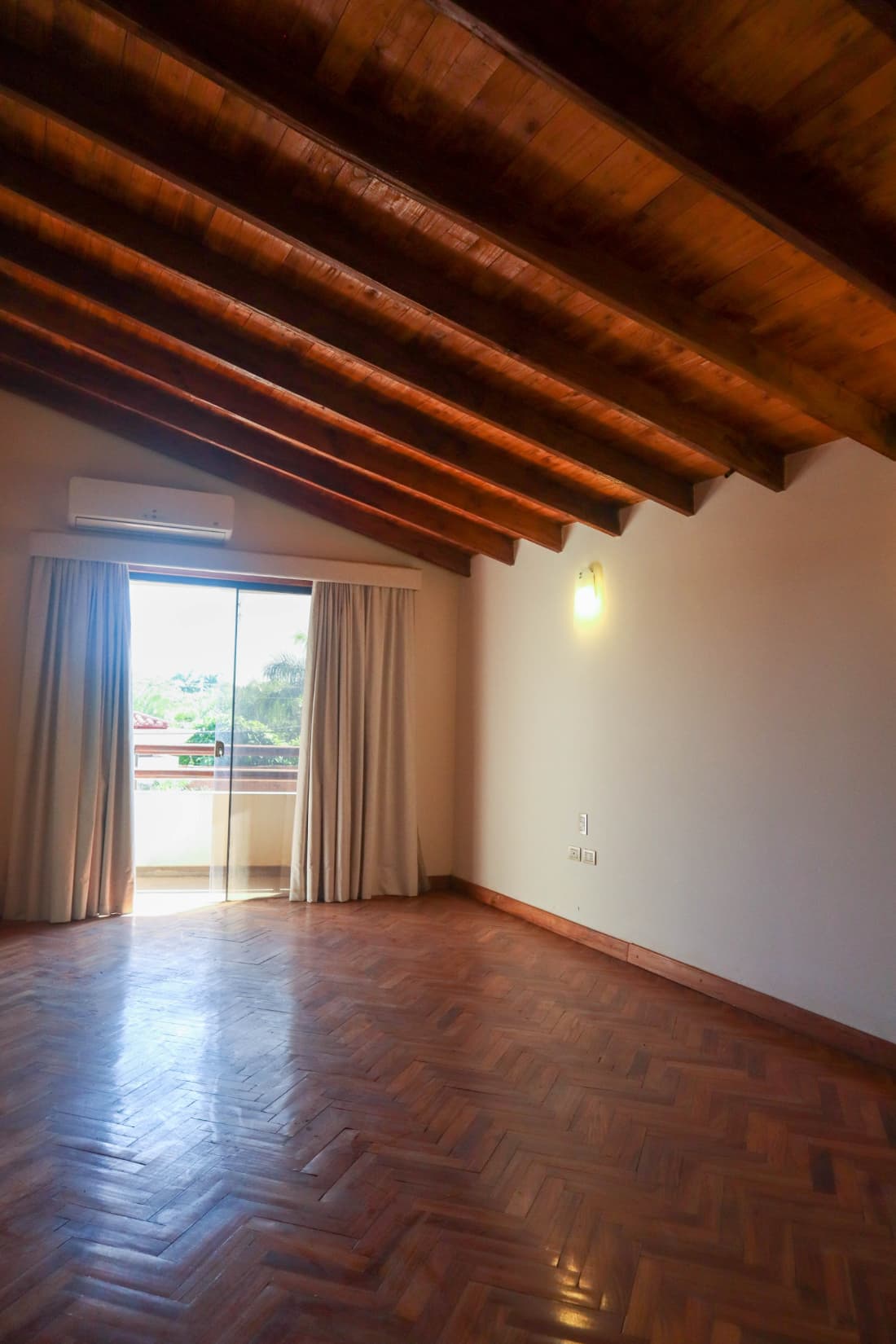 Casa en Ycuá Satí, Asunción - foto 6