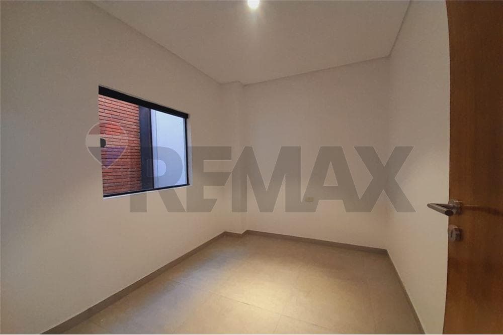Dúplex en Fernando de la Mora, Central - foto 9