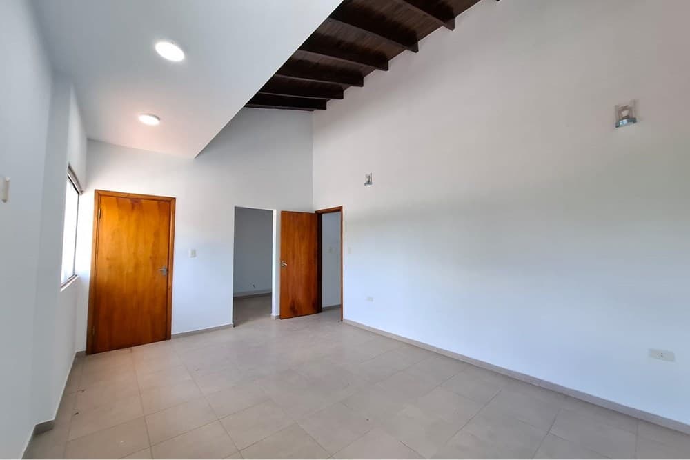 Dúplex en San Lorenzo, Central - foto 4