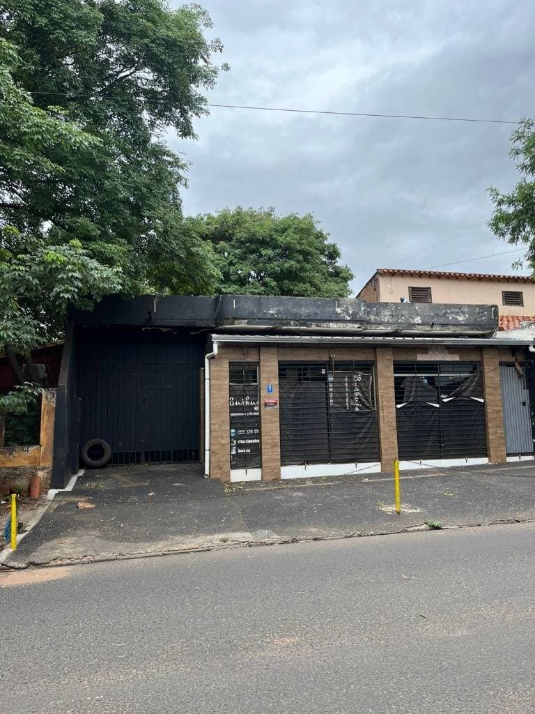 Local comercial en Avenida Zavalas Cué & San Francisco - foto 4