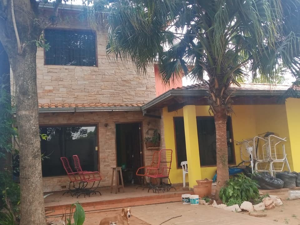 Casa en 8 de Diciembre - foto 2