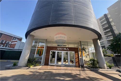 Oficina en Ycuá Satí, Asunción