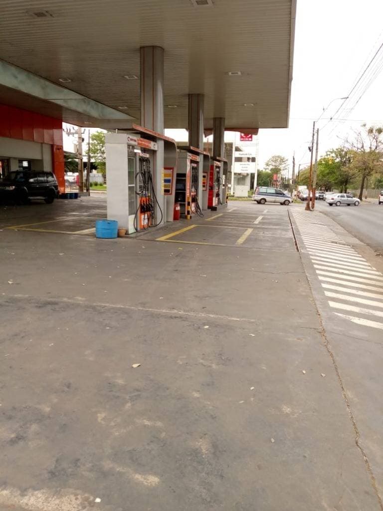 Oficina en Avenida Mariscal López & Víctor Cáceres - foto 2