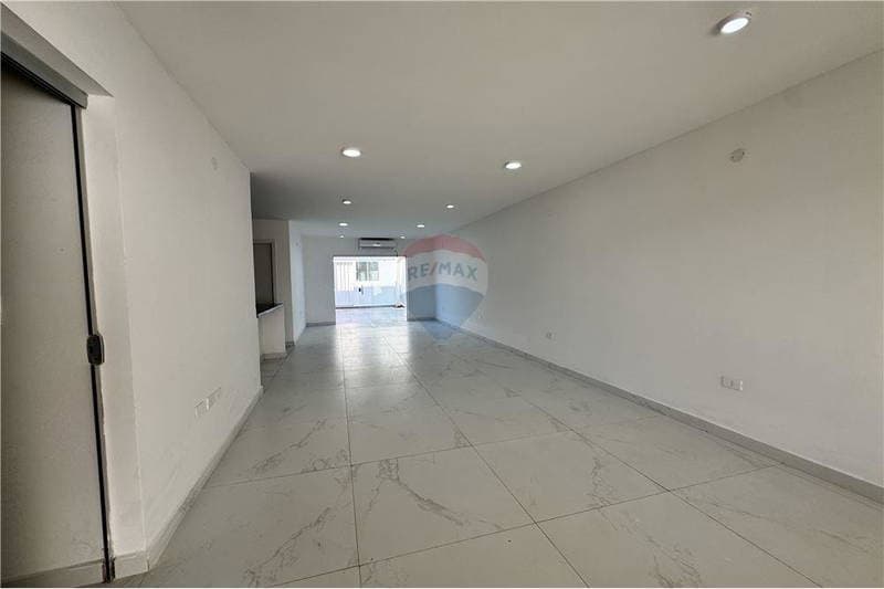 Dúplex en Luque, Central - foto 2
