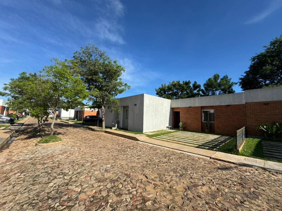 Casa en Mora Kue - foto 4