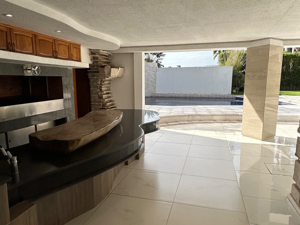 Casa en Los Laureles - foto 4