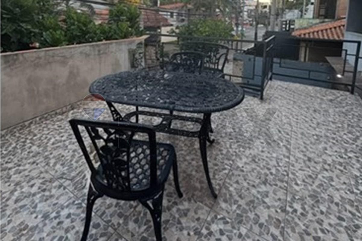 Oficina en Cesar Lopez Moreira & Avenida Aviadores del Chaco - foto 6