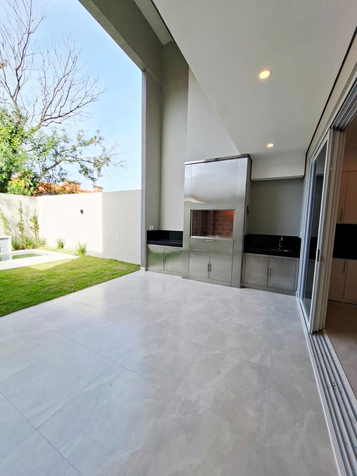 Dúplex en Villa Aurelia, Asunción - foto 3